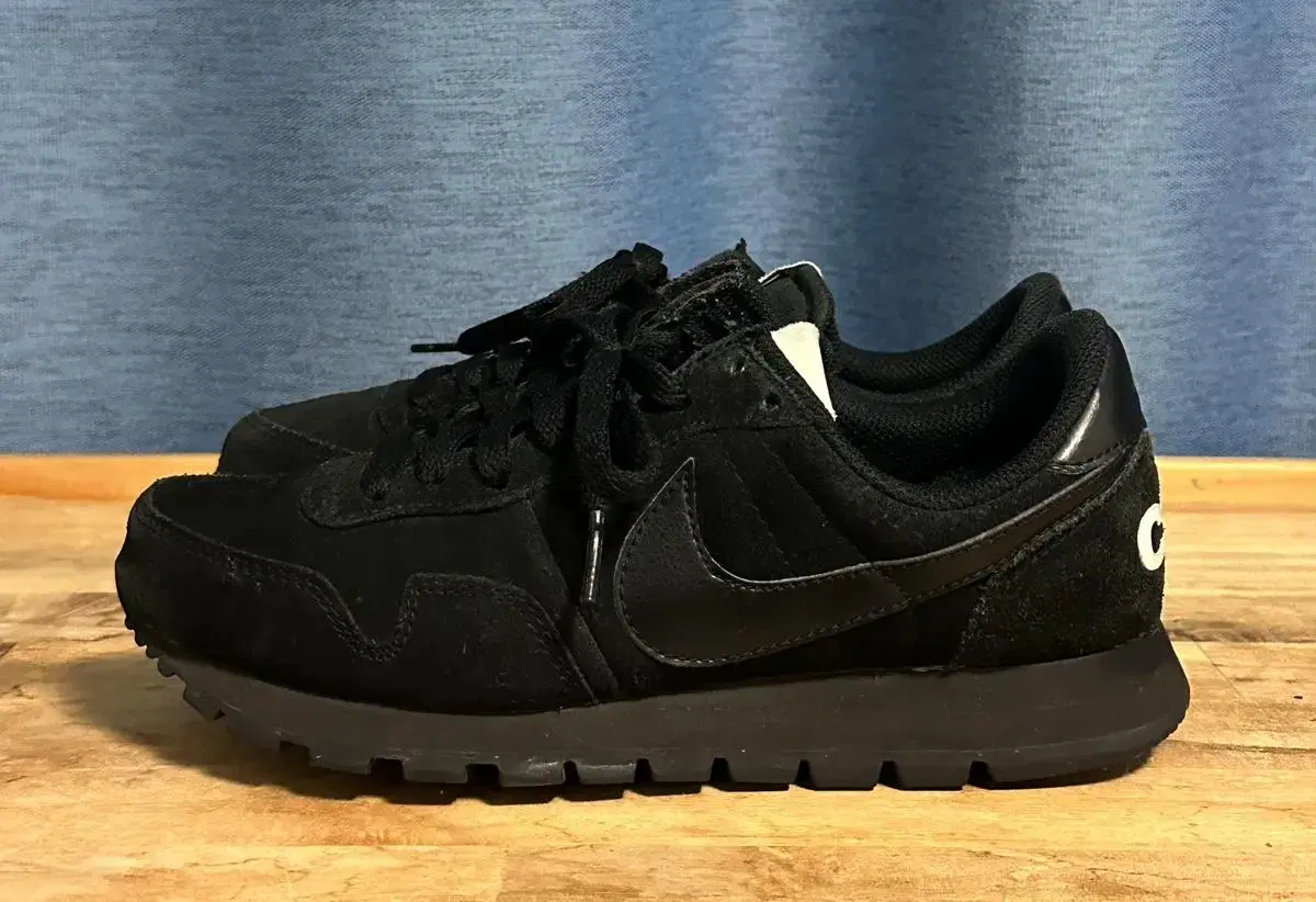 (Comme des Garcons)x Nike