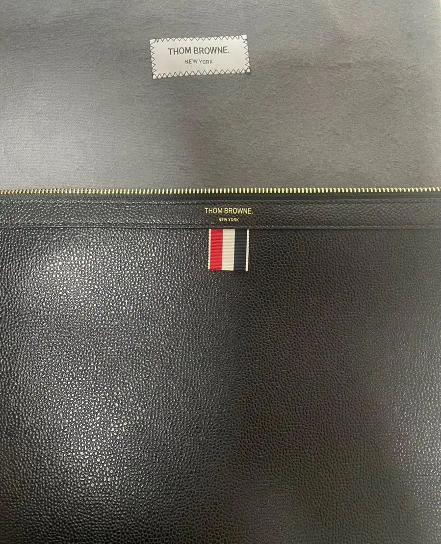 Thom Browne Pebble Medium Clutch Bag (size M)