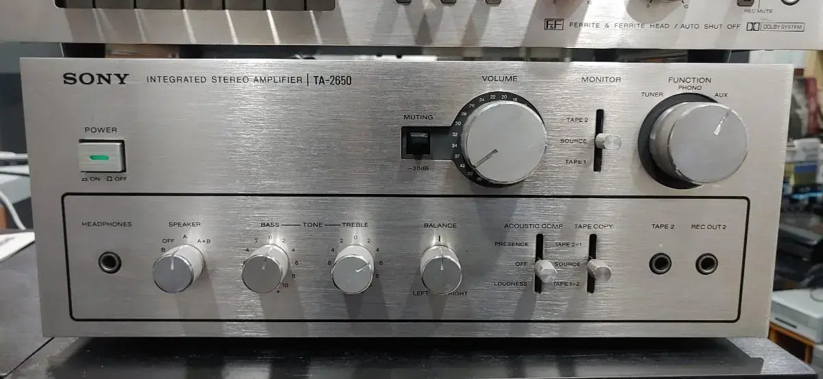 Sony Intiamplifier TA-2650