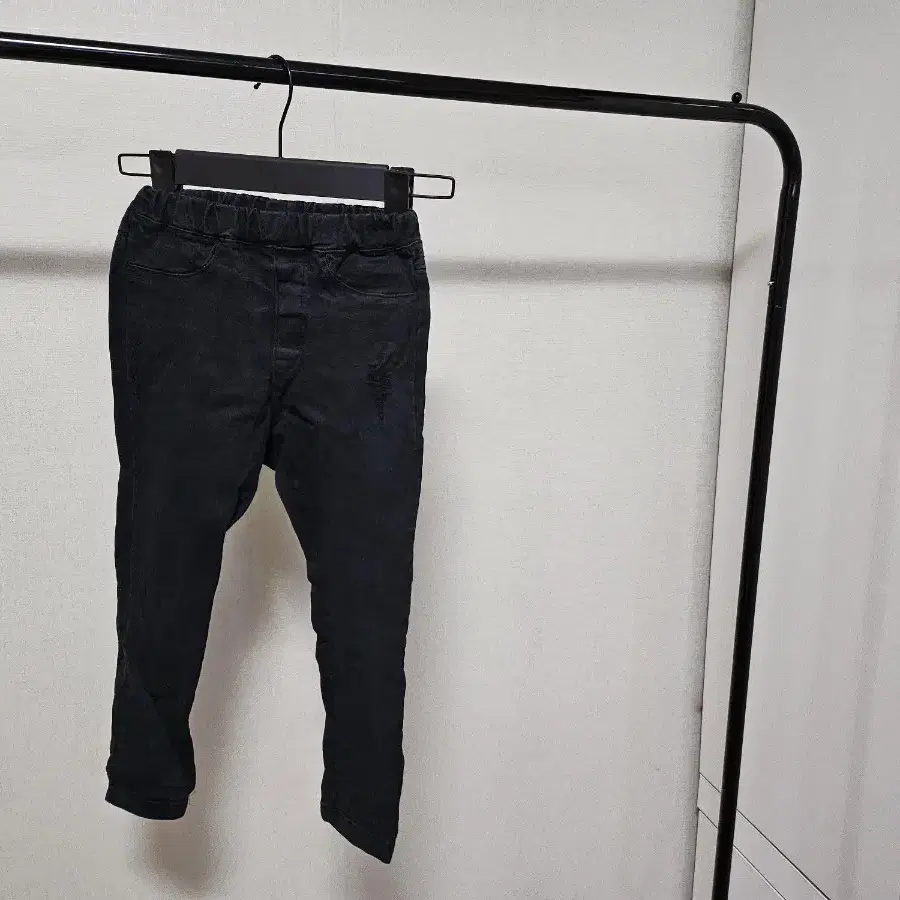 (상태좋음) GAP 갭키즈 블랙팬츠 9 size