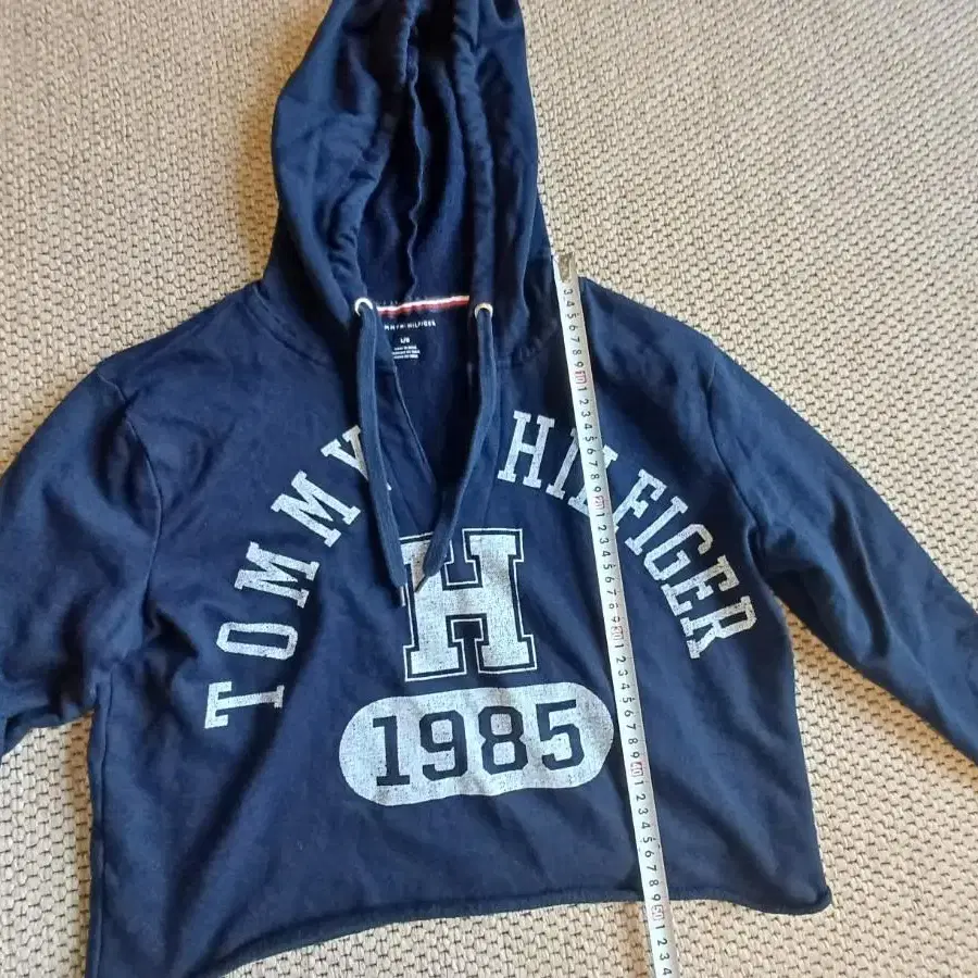 타미힐피거 크롭 후드티 TOMMY HILFIGER L/G size