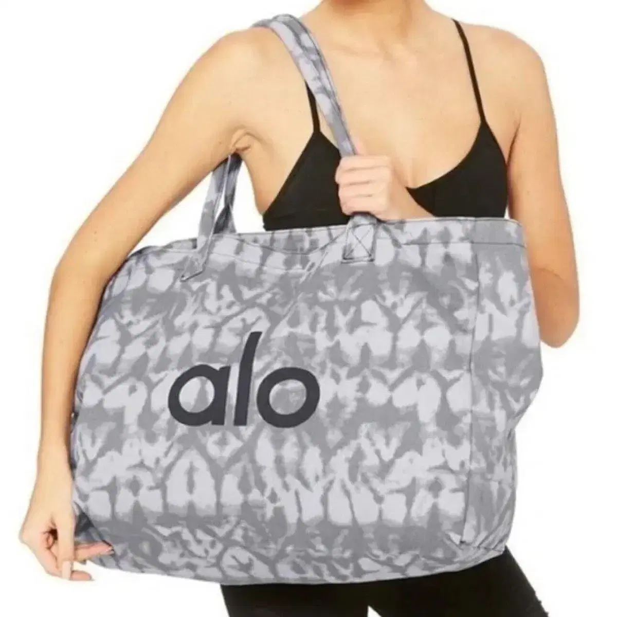 알로요가 가방 / Alo Yoga Gym  Bag