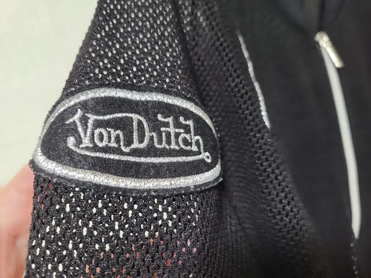 Von Dutch 본더치 메쉬자켓