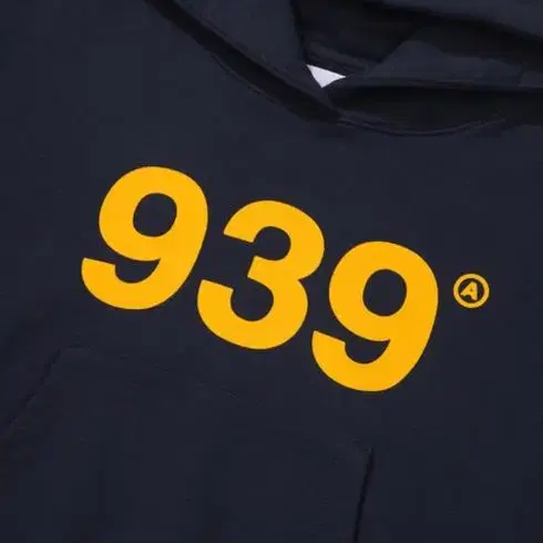 아카이브볼드 939 LOGO CROP HOOD (NAVY)