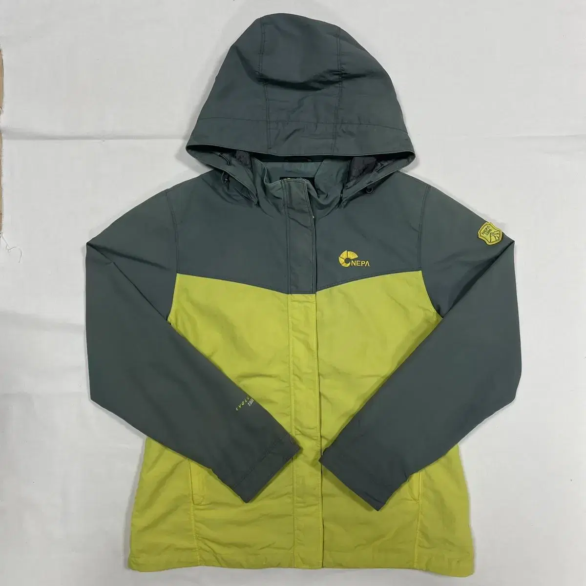 NEPA Windbreaker 95