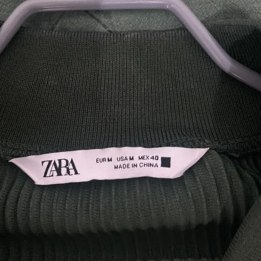 자라(ZARA) 그린 자켓