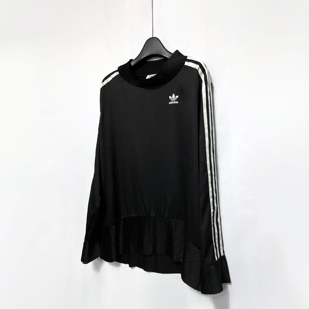 Wmns Adidas pleats top (xs)