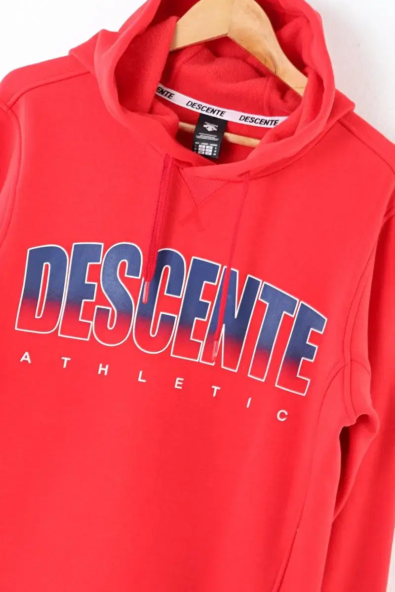 (L) Descent Hoodie Big Logo Red