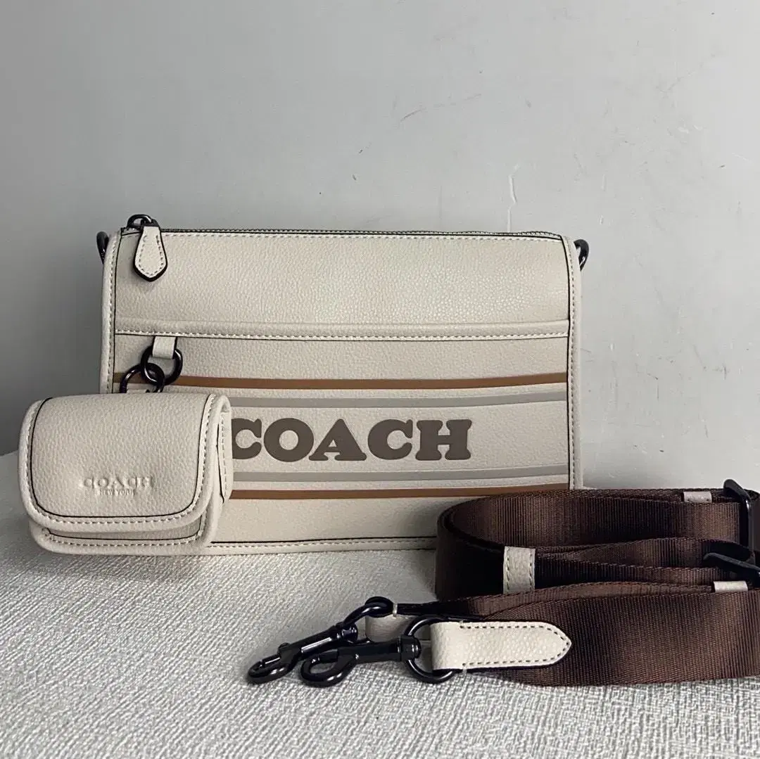 International Direct SalesCoach Heritage Convertible Crossbody Stripe CG998 COACH