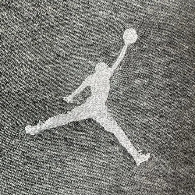 NIKE JORDAN 나이키 조던 회색 맨투맨