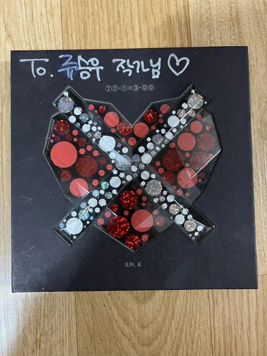 Jun. k Jun. K wrote sign album