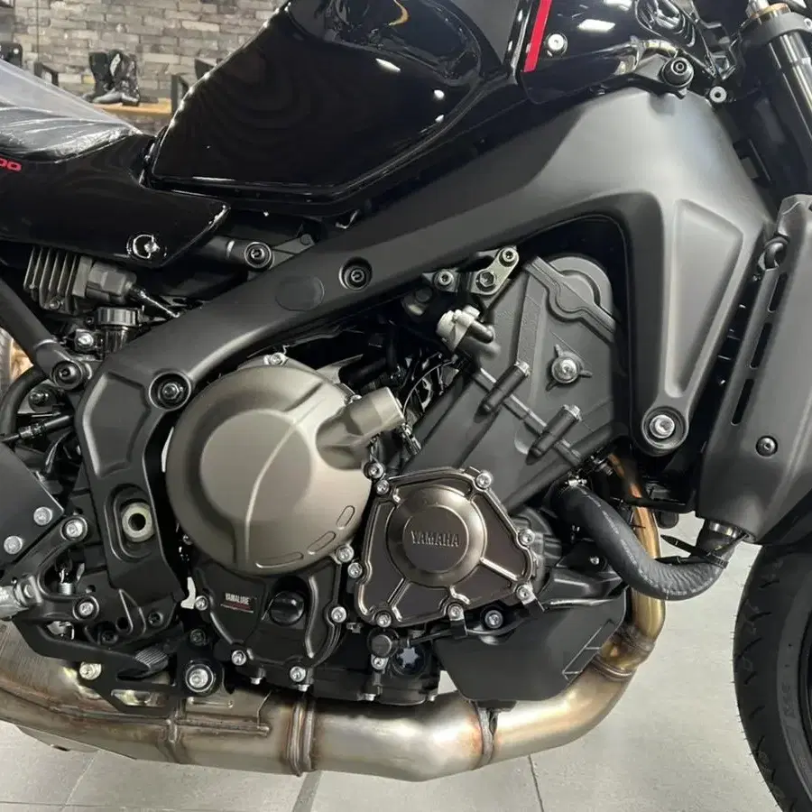 2022년식 야마하 XSR900 미드나이트 블랙 신차 판매합니다