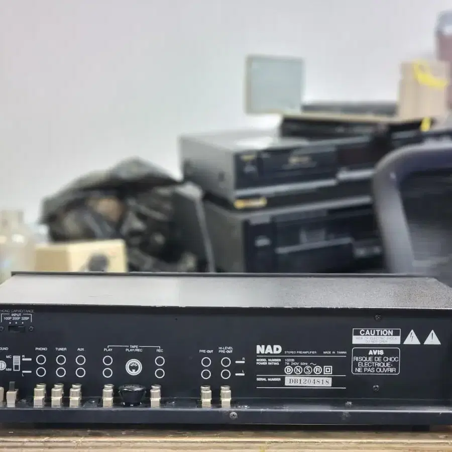 NAD 1020B 프리앰프 팝니다.