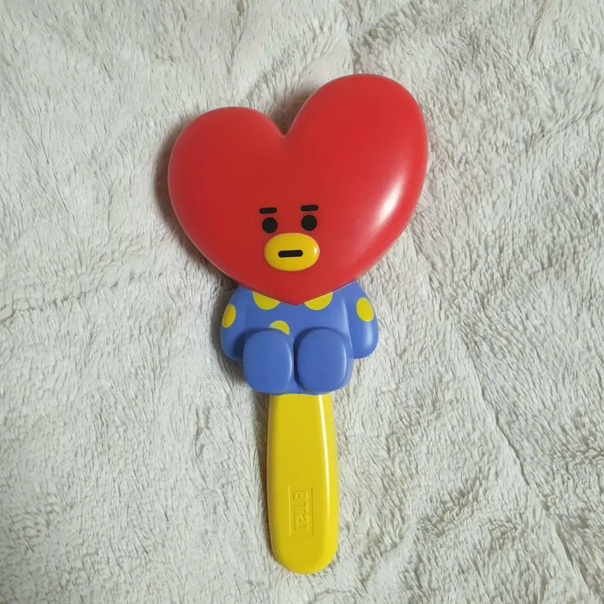 Tata hairbrush