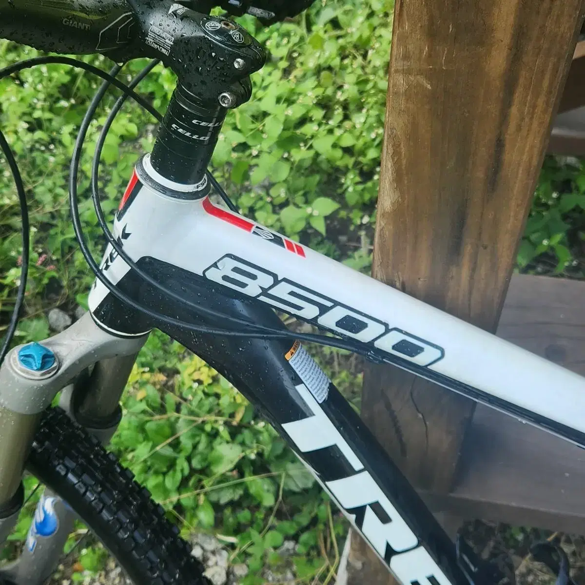 trek8500