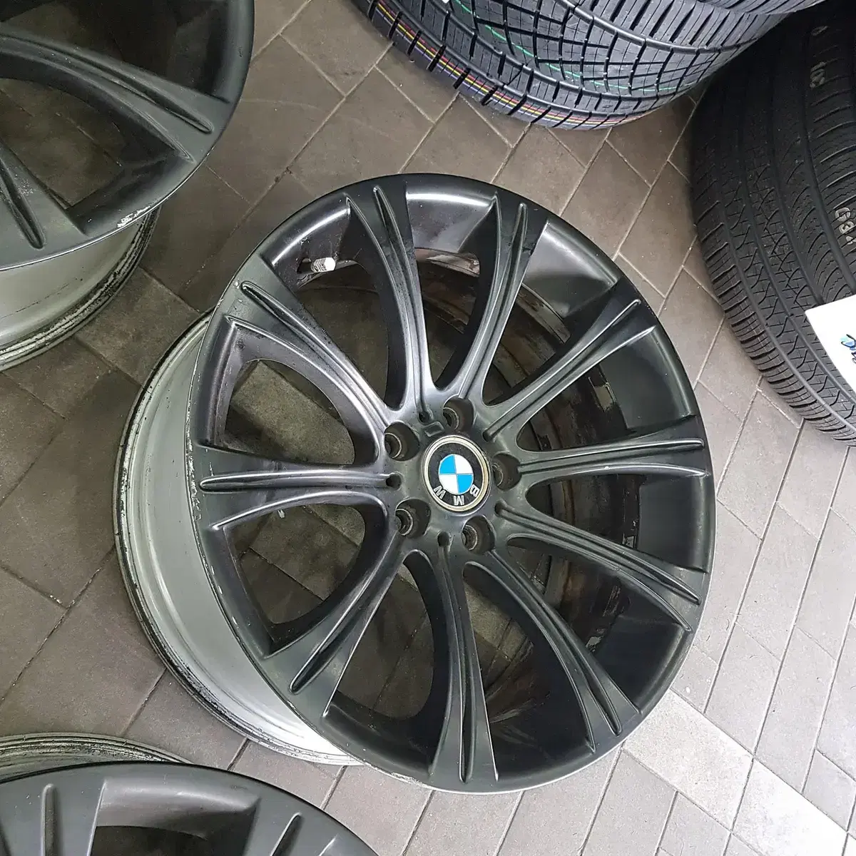 19인치 정품 bmw e60 m5 166m 순정 중고 블랙 휠 팝니다