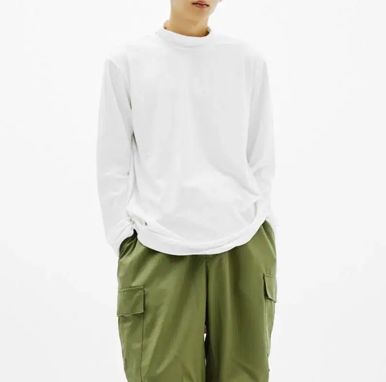 Turtleneck T-shirt with vahn neck pola