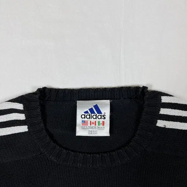 90s 아디다스 adidas 불꽃 로고 니트 스웨터