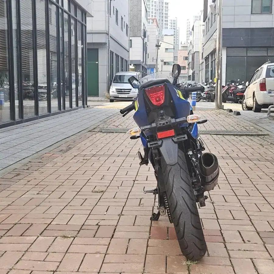 스즈키gsxr125 상태 굿 2020년형 판매합니다 2채널 블랙박스