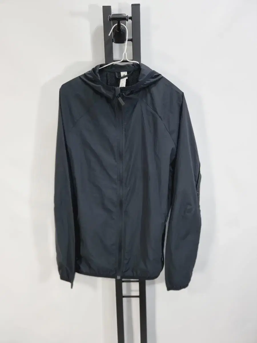 Adidas Windbreaker Engineered Track Top Black Women90