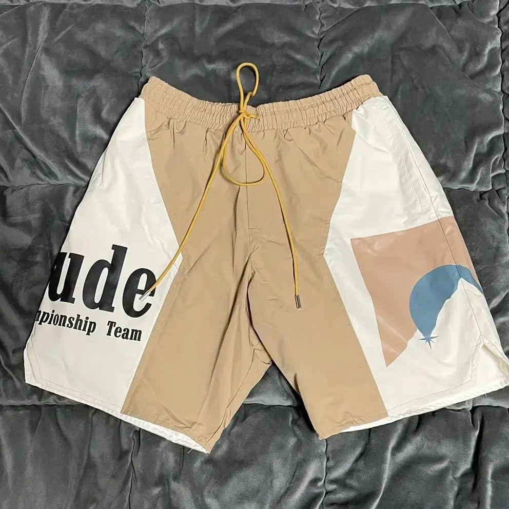 Rhude 루드 반바지 게임쇼츠 s 베이지