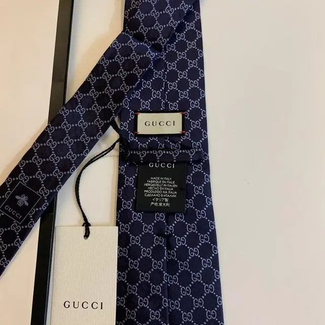 (새상품) 구찌(GUCCI) GG모노그램 명품넥타이 신형라벨 실크정장타이