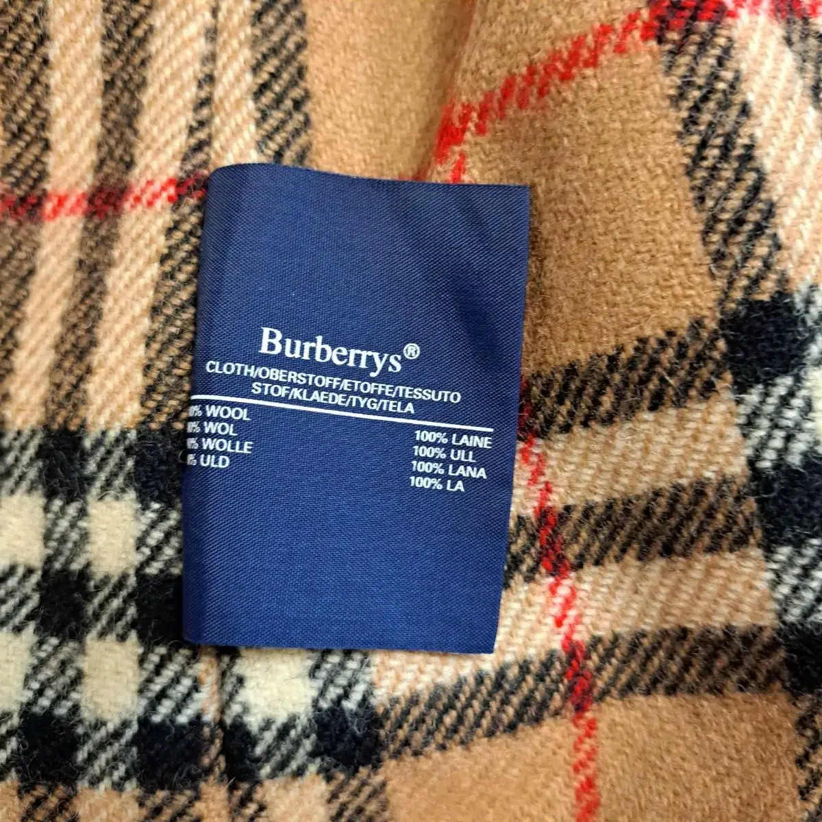 BURBERRY. 사이즈 100~ 정품. 여자용