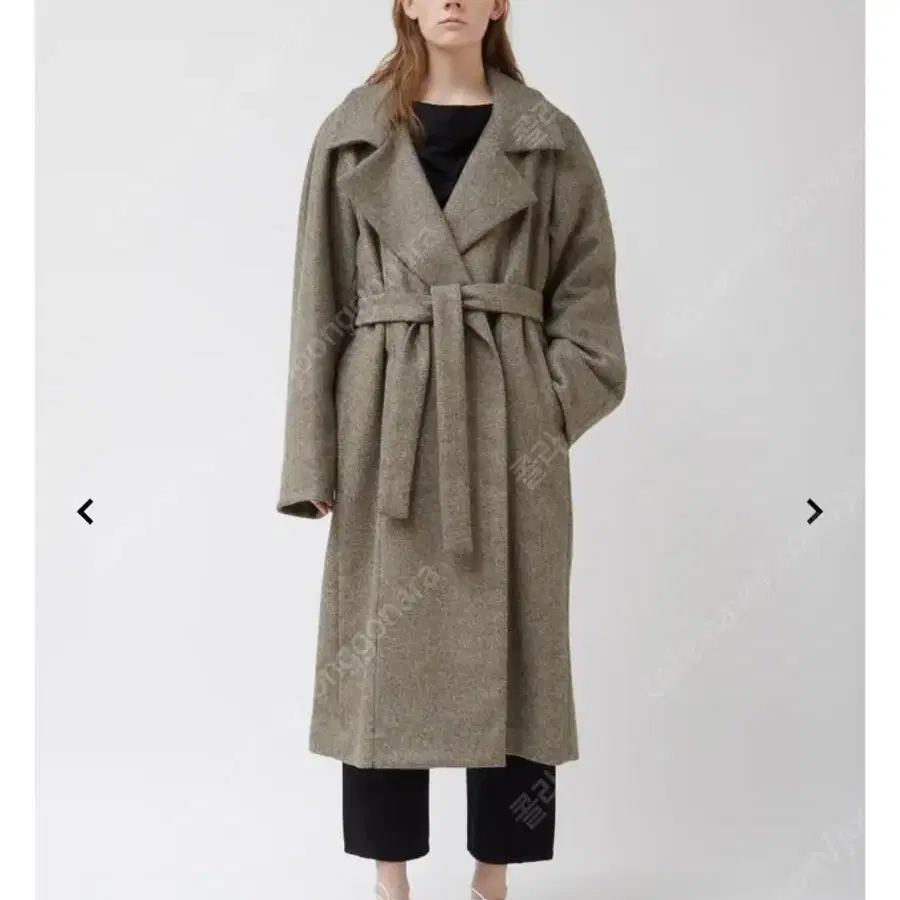 Lemaire Asymetrical Wool Wrap Coat (34)