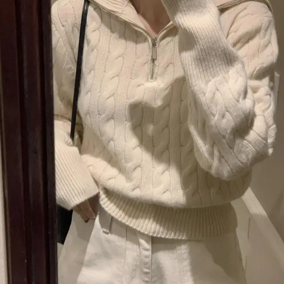 미뉴에트 haus hara knit 아이보리