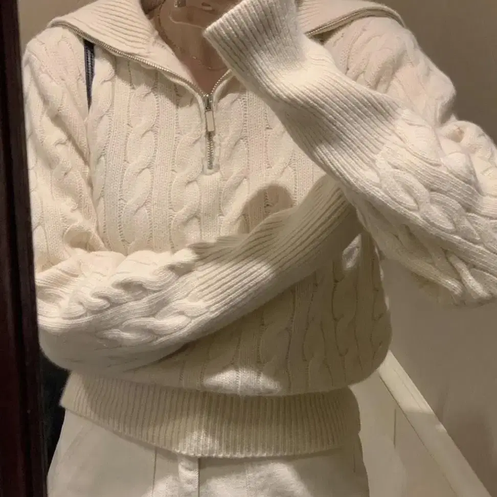 미뉴에트 haus hara knit 아이보리