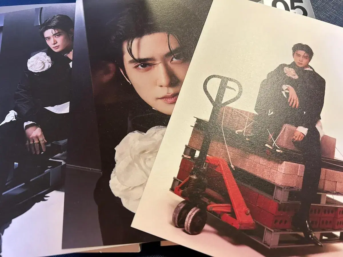 NCT127 factcheck jaehyun 3 storage postcards bulk tweet postcard back of a han