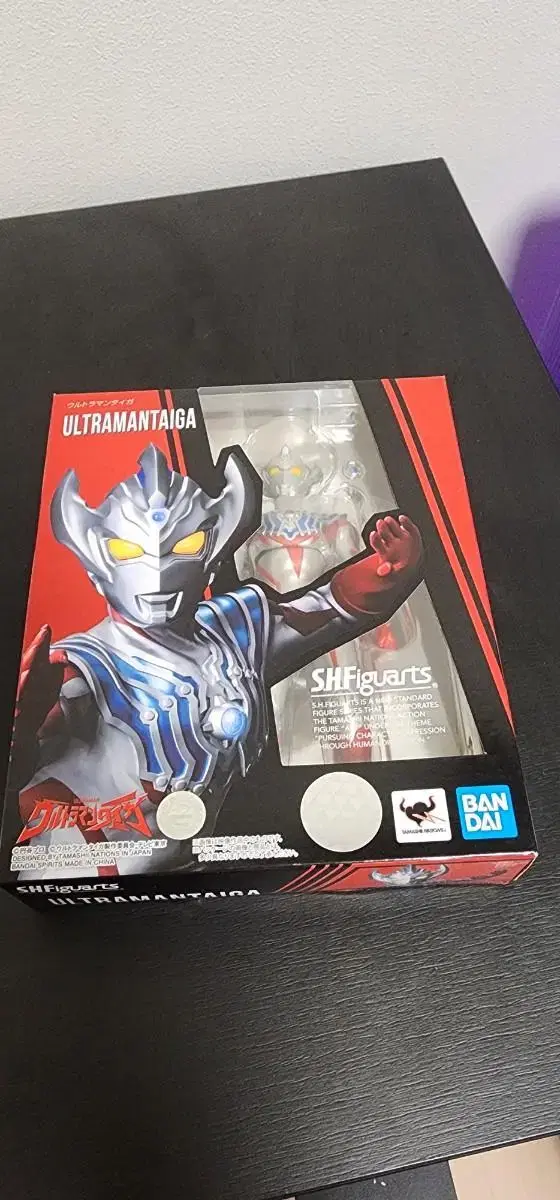 Unsealed SHF Ultraman Taiga