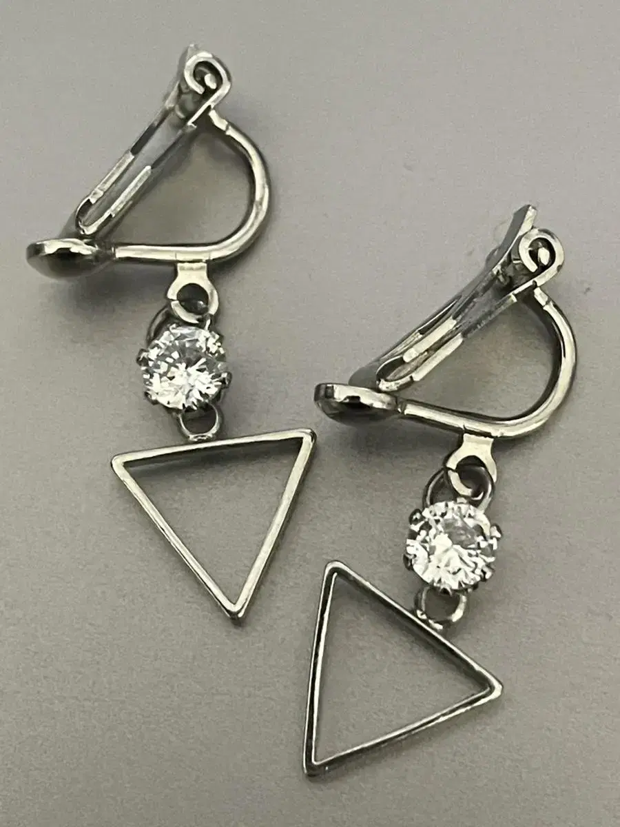 Triangle silver earrings