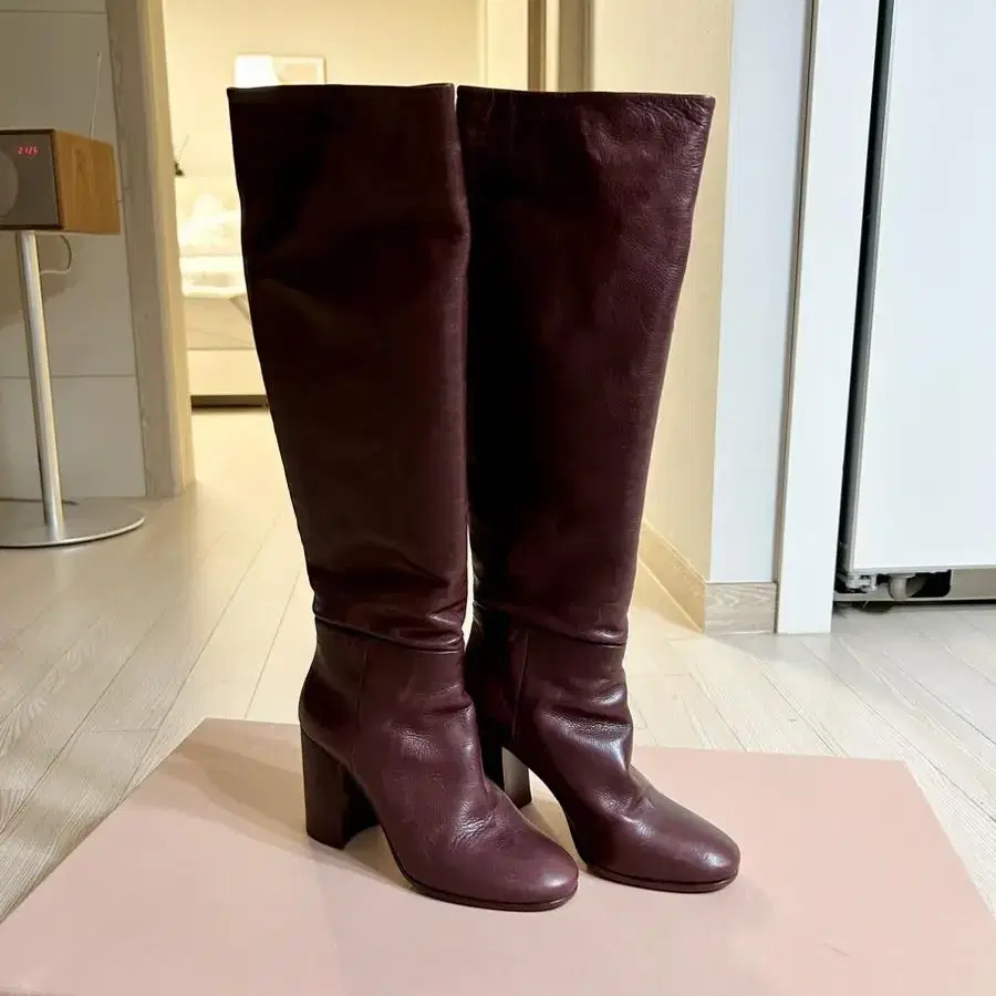 미우미우 miu miu 롱부츠