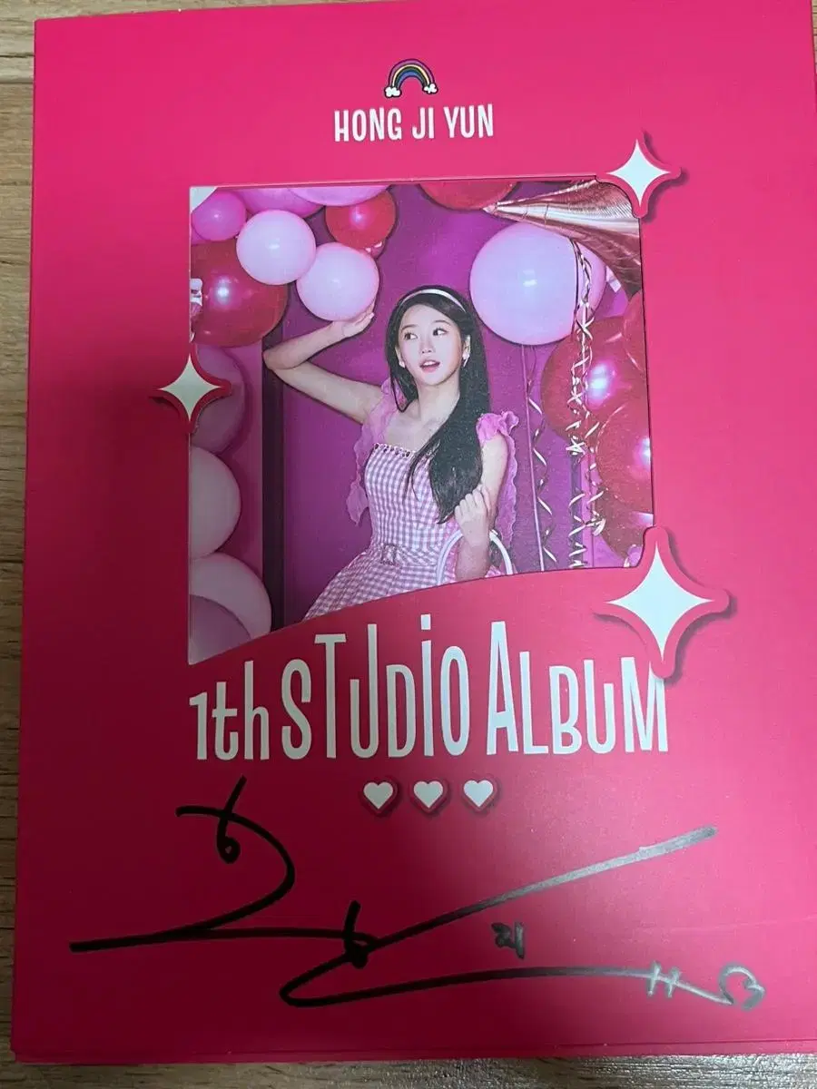 Hong Jiyoon Signed Album