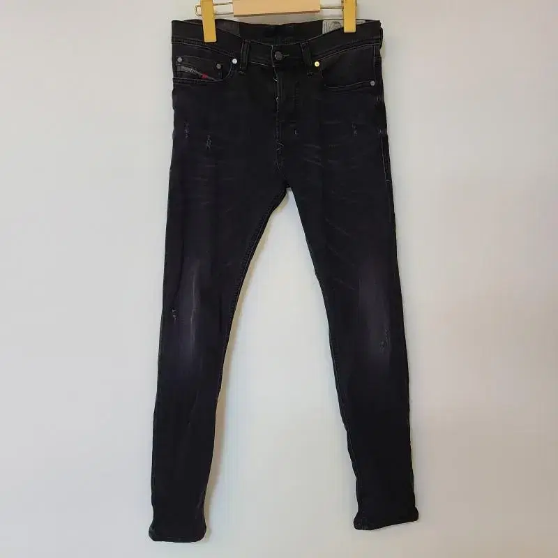 Genuine] Diesel 28 Communal Span Luxury Jeans Black Jin M-Pants-082