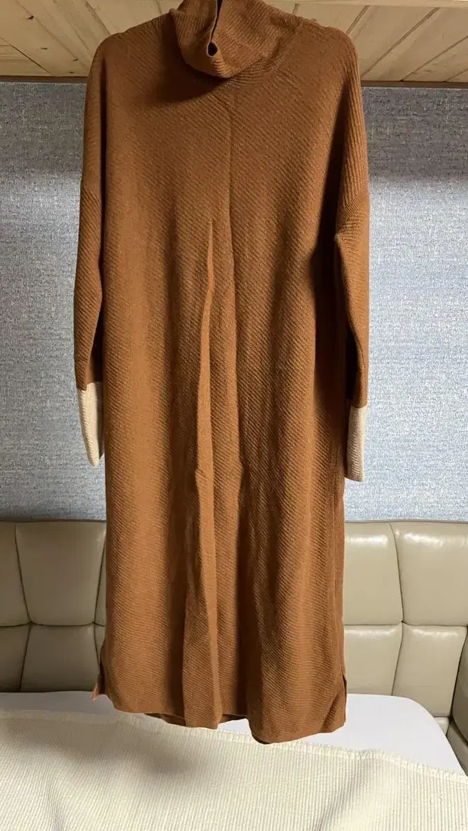 le beige cashmere one piece