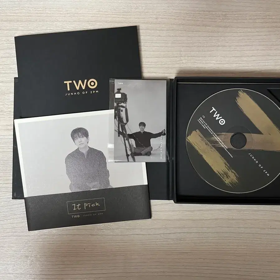 준호 two