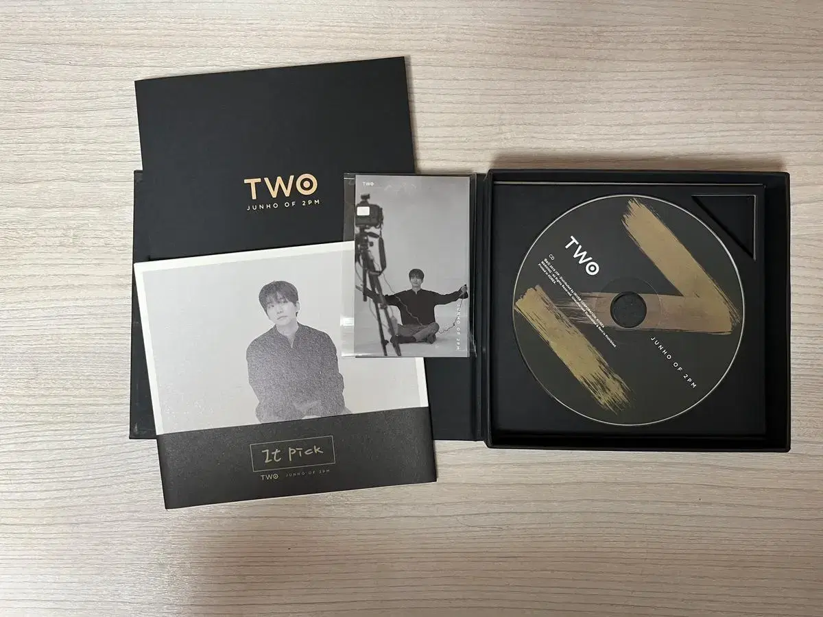 준호 two