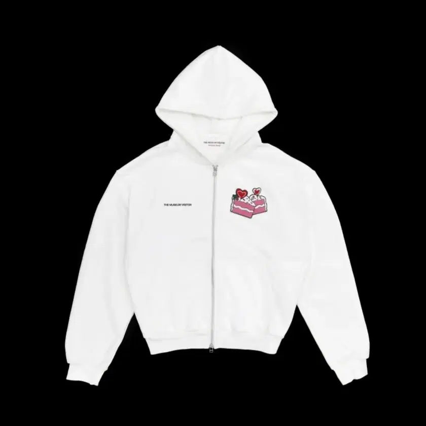 Shop THE MUSEUM VISITOR on Bunjang Global Site.