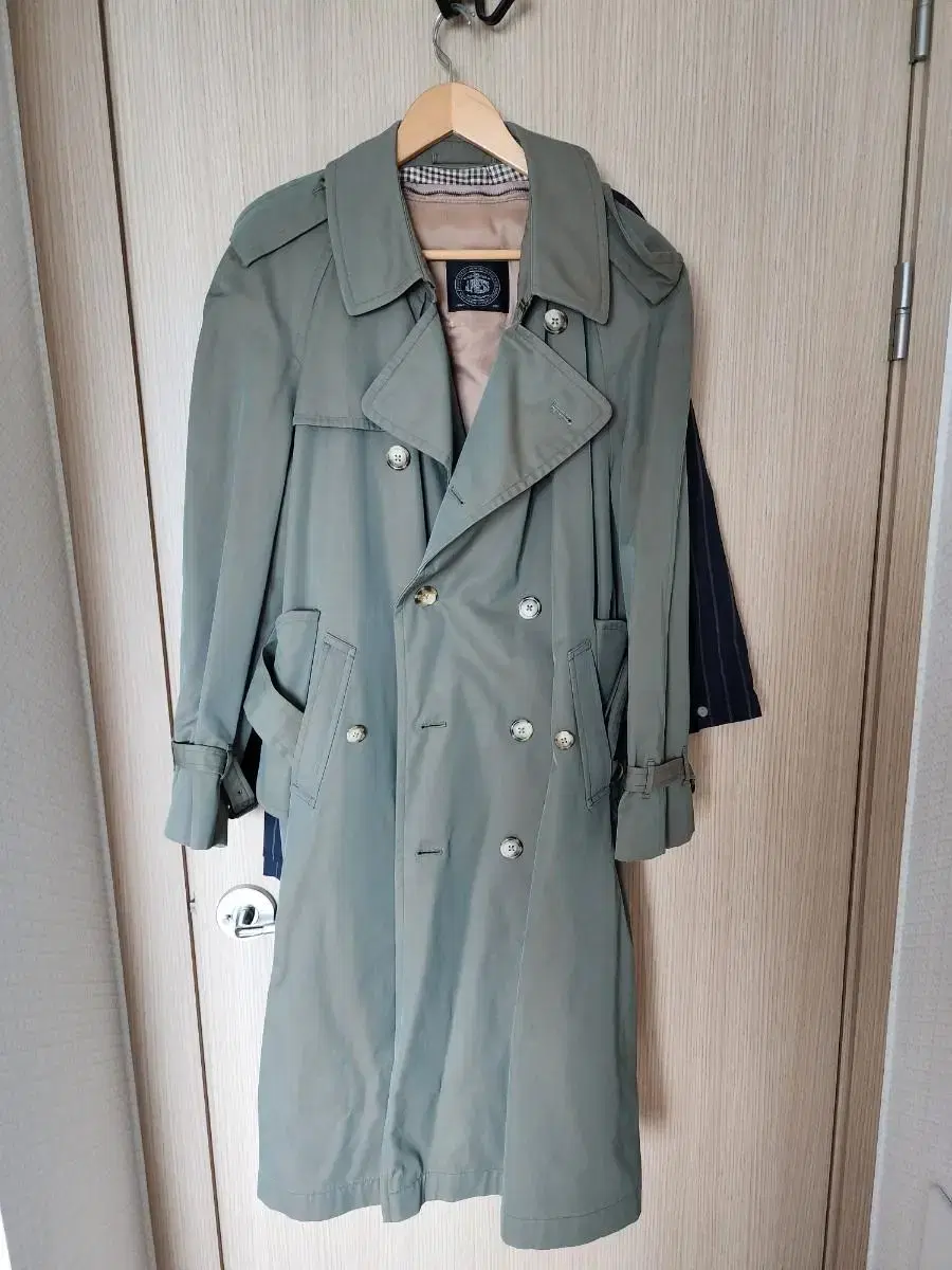 100% Jaypres Classic Trench Coat