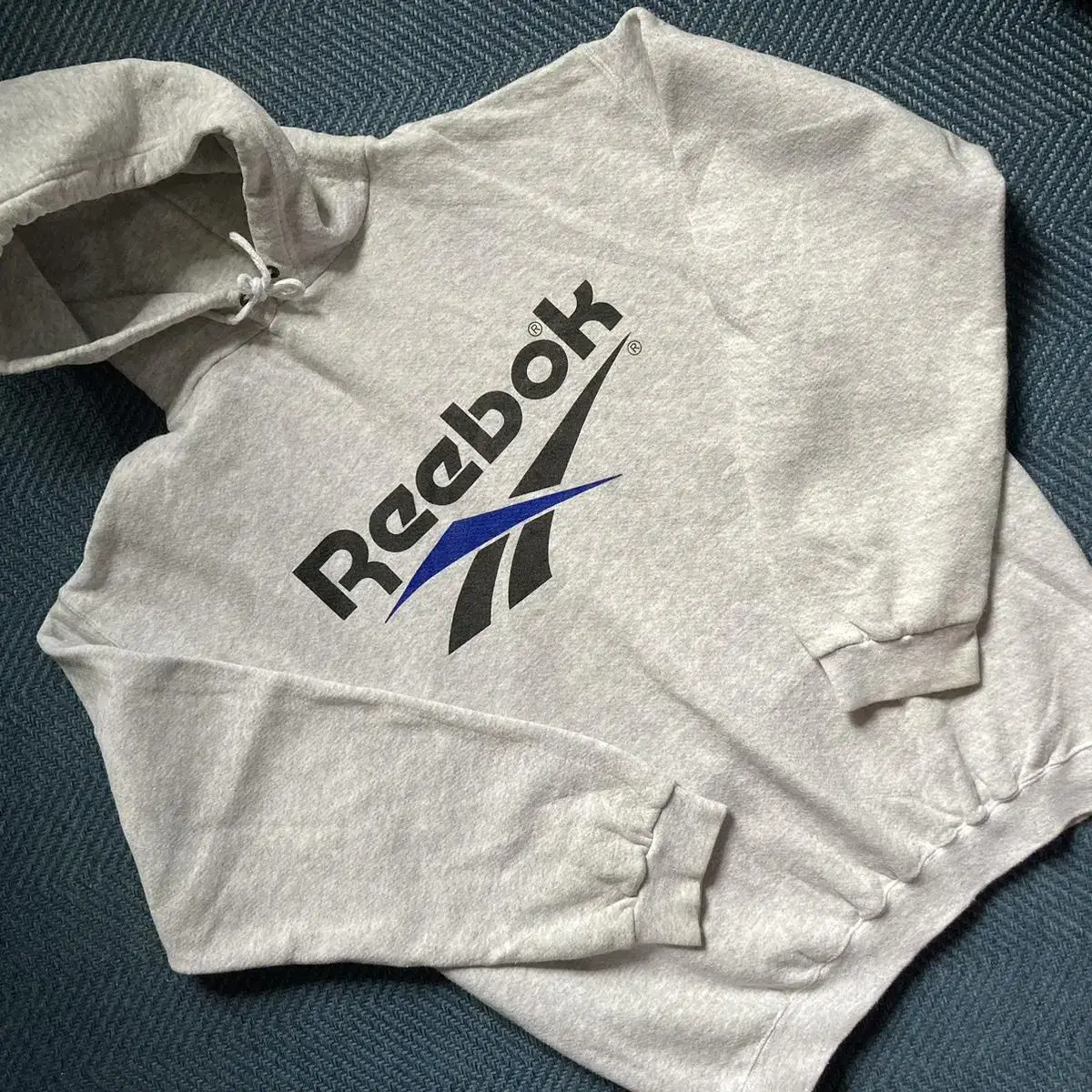 REEBOK 리복 로고 그레이 기모 후드티