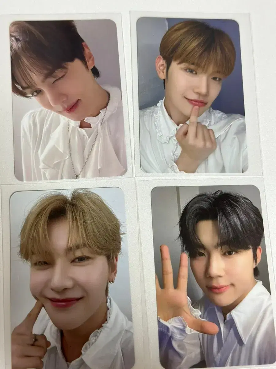 ZB1 더현대 kim gyuvin kim taerae seok matthew park gunwook ricky photocard WTS