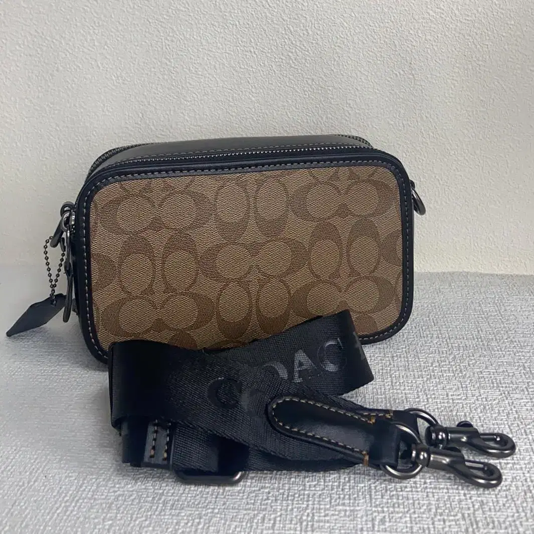 코치 COACH CM109 cpn 남자 가방 와이어트 크로스백