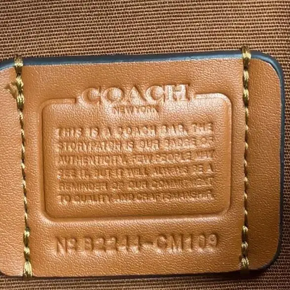 코치 COACH CM109 cpn 남자 가방 와이어트 크로스백