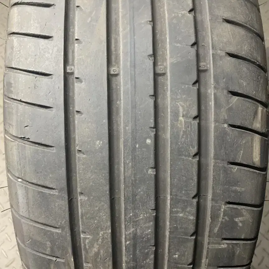 245/35R20 중고T