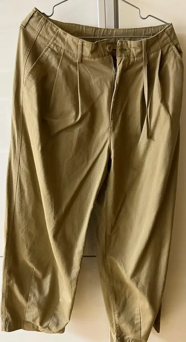 29)Cotton Wide Balloon Pants Beige (Plain)