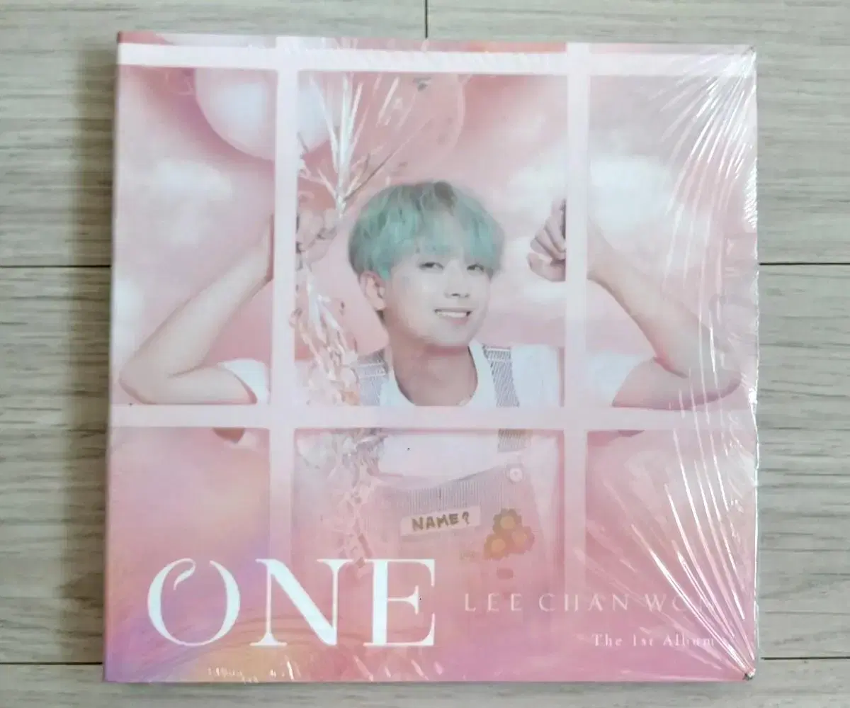 An unsealed, brand-new product from Lee Chan Won album "ONE"