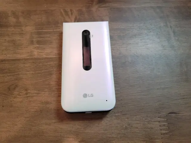 LG Y120 최신 공신폰 폴더폰 효도폰 A급 싸게판매합니다