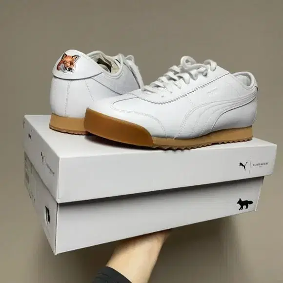 Maison Kitsune Puma Roma 225 New